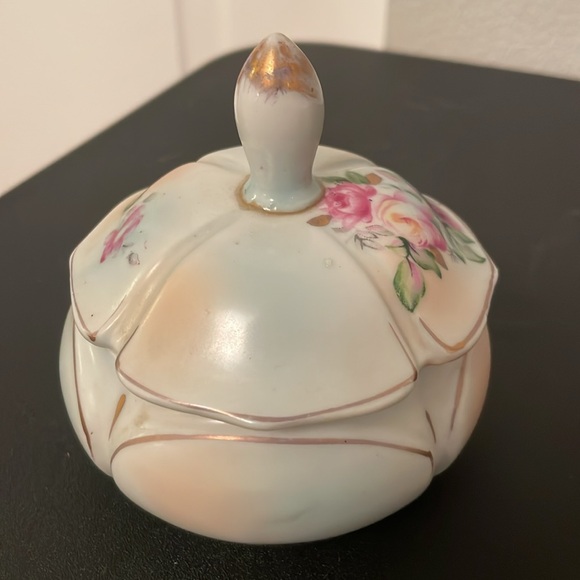 Vintage Rare Thames Hand Painted Porcelain Trinket Dish with Lid No Flaws - Picture 3 of 11